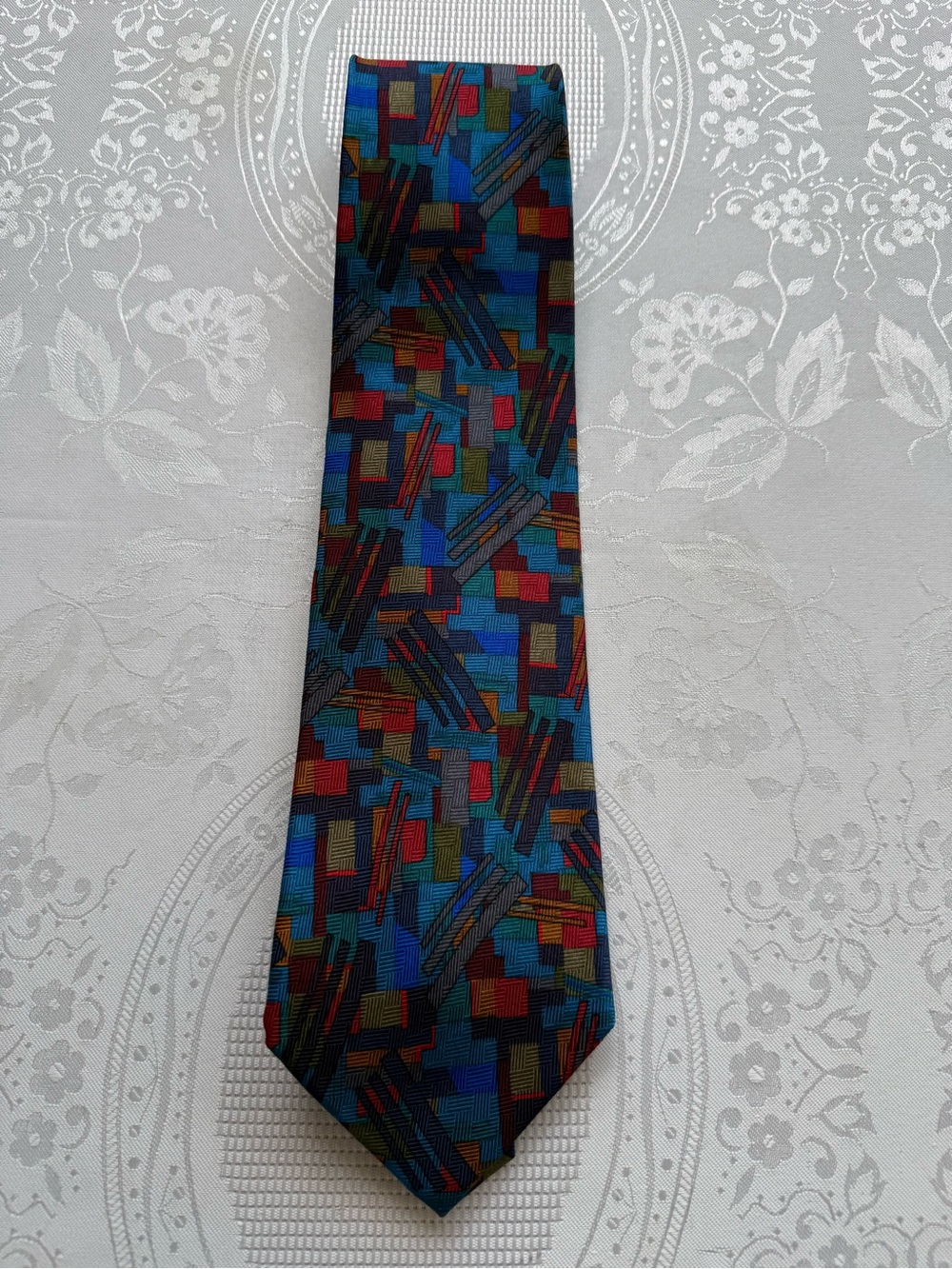 Vintage Frank Sinatra Men’s Silk Tie Premier Collection Multicolor Geometric